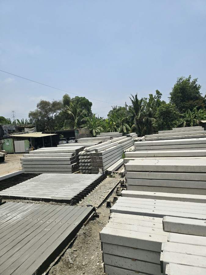 Bãi cọc bê tông cốt thép thành phẩm tại xưởng